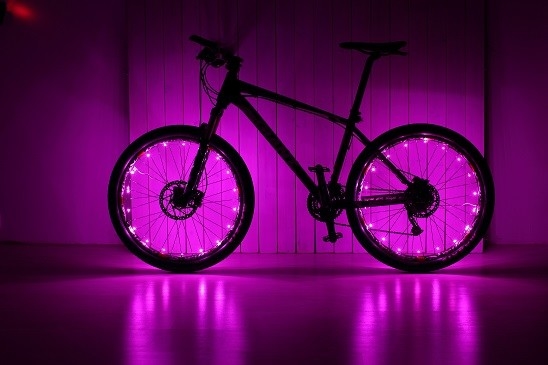 Ultra la bicicletta di luminosità LED ha parlato 500m antiurto leggeri