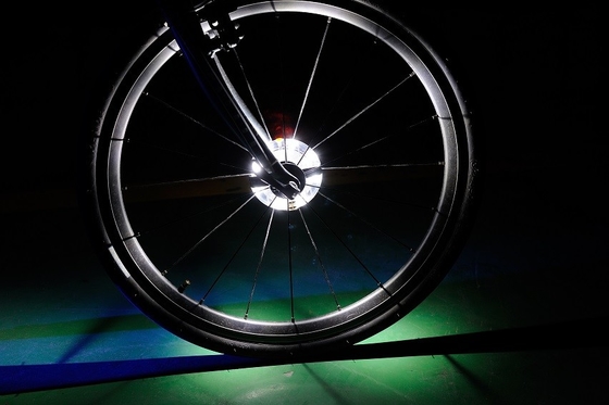 La bicicletta infiammante al neon del LED ha parlato l'incandescenza leggera 18mm 3D